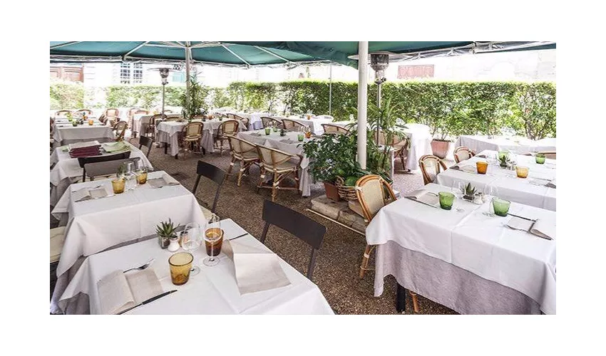 Piazza San Quirico,1