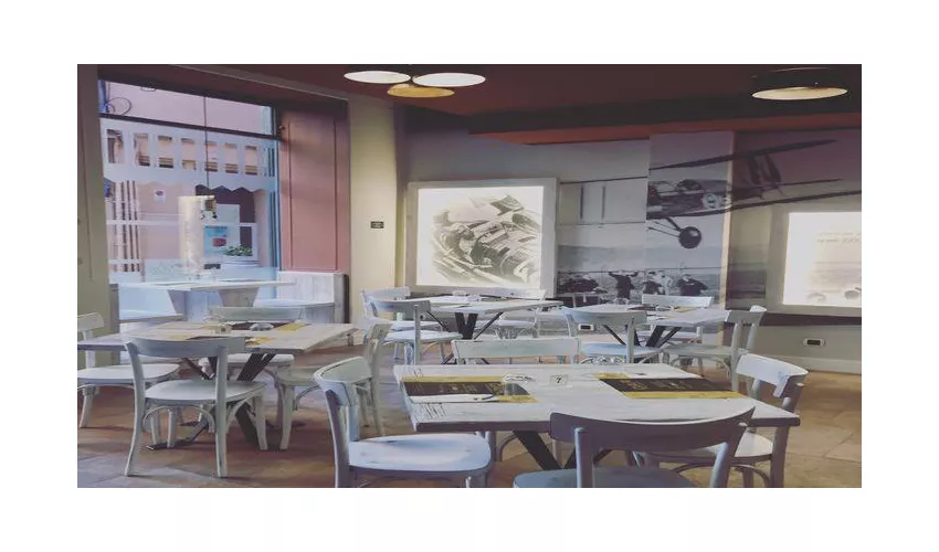 Adesso Pasta Car Ristorante