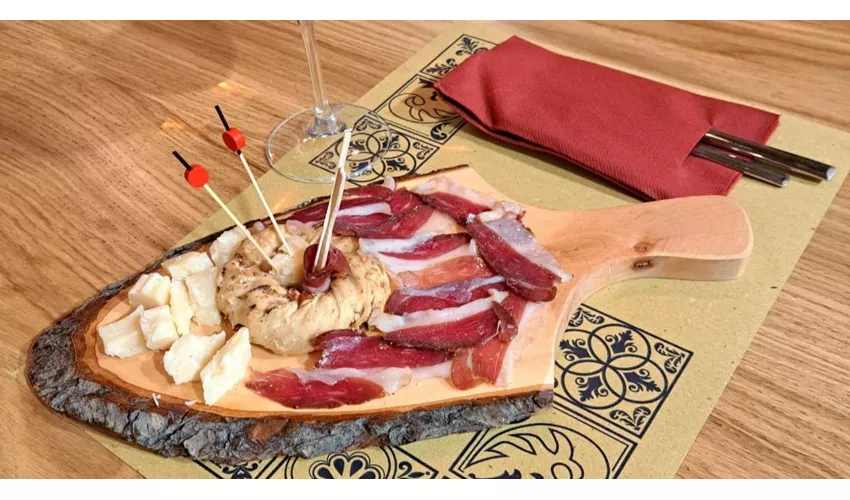 La Gustoteca food wine & beer
