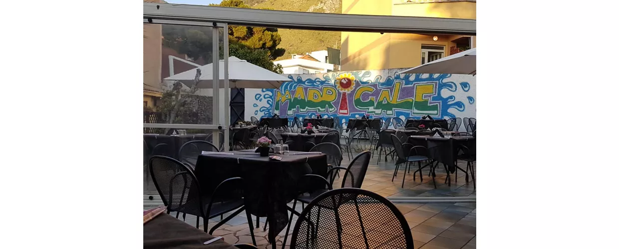 Madrigale Pub