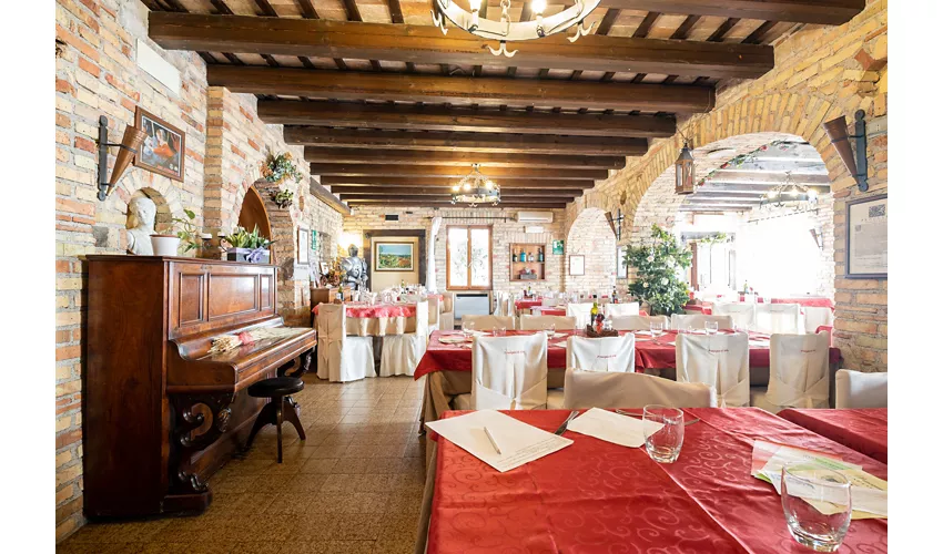 Principato di Ariis (Ristorante Hotel Bar)