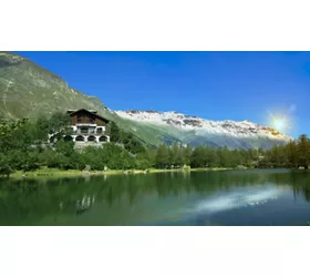 Chalet sul lago Hotel a Moncenisio