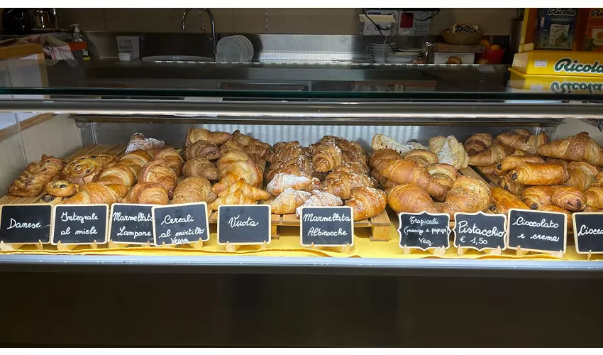 Dolce & Salato di Colombo Ezio