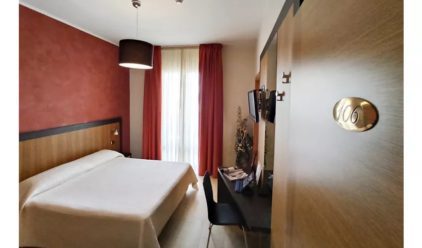 Naitendì - Hotel & Sala Ricevimenti