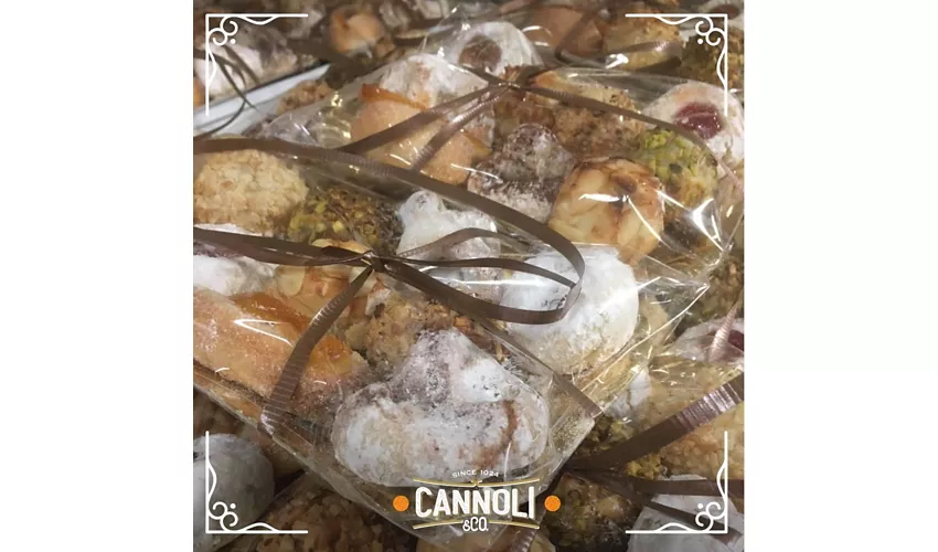 Cannoli & Co.