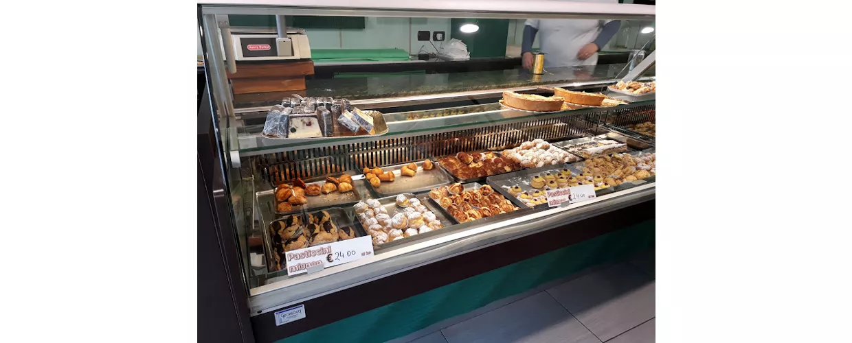 Pasticceria Napoletana De Luca