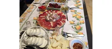 Società Cooperativa San Leo - Servizi per la ristorazione e per il turismo rurale ed escursionistico