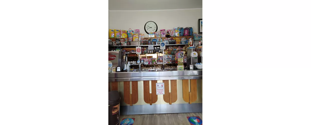 Bar edicola royal