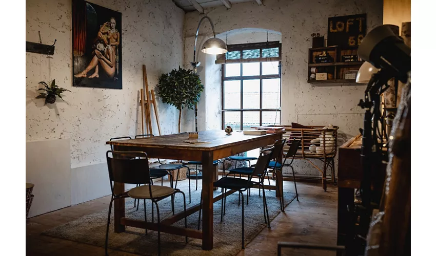 Loft 68