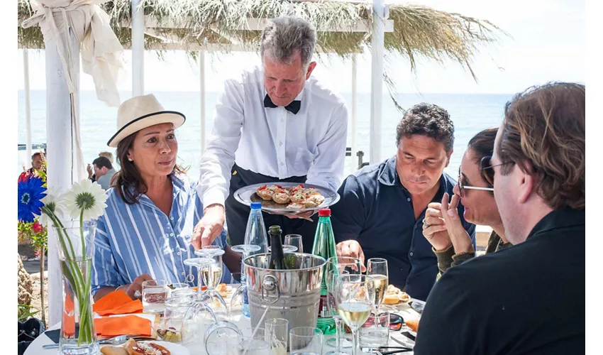 Poseidonia Beach Club
