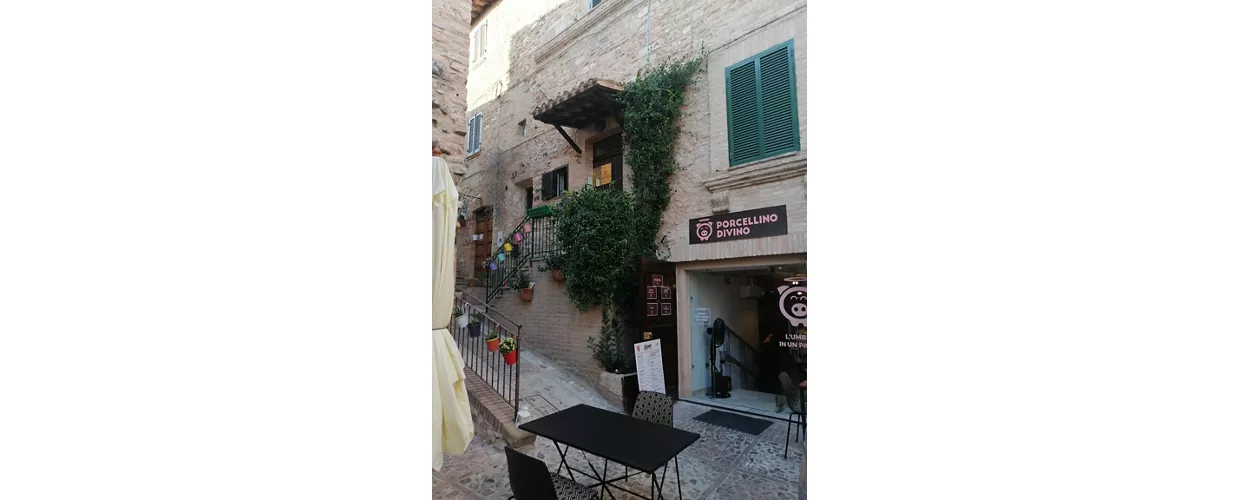 Porcellino Divino Spello
