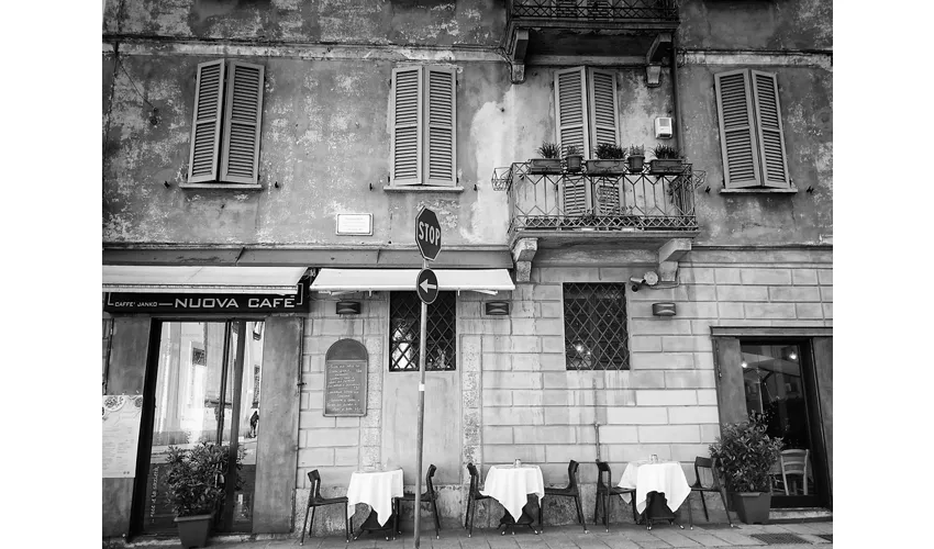 Nuova Cafè Restaurant & Catering