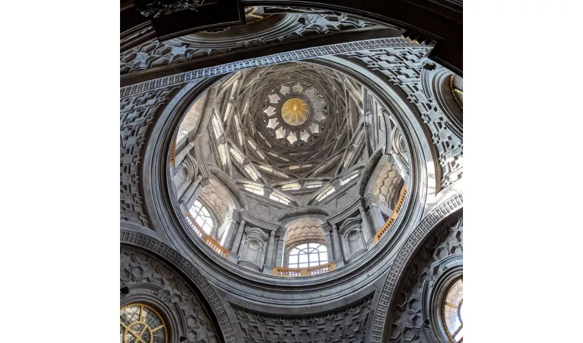 Art In Tour Di Sgherzi Michela