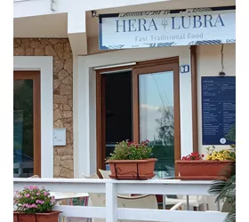 Hera Lubra fast traditional food