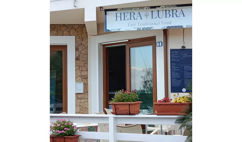 Hera Lubra fast traditional food