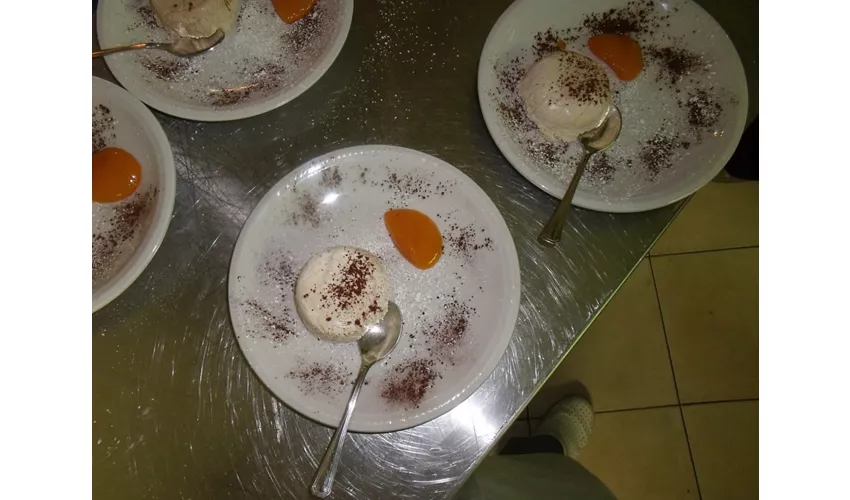 Fatto a mano la Cucineria del Caffe' Torino