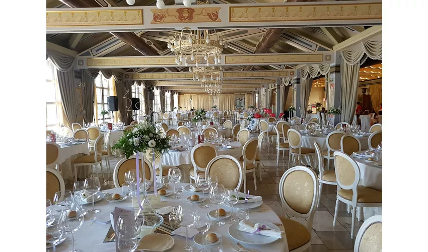 Li Surii Sala Ricevimenti