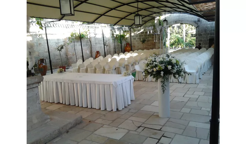 Li Surii Sala Ricevimenti