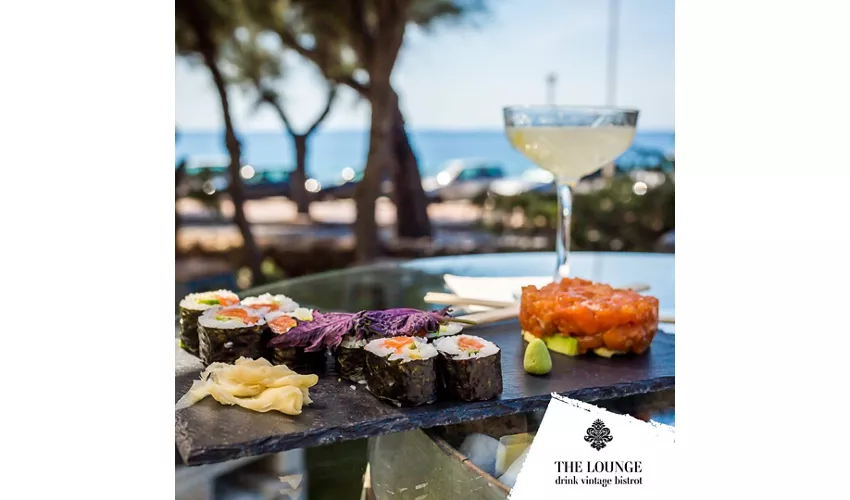 THE LOUNGE - Drink Sushi Bistrot