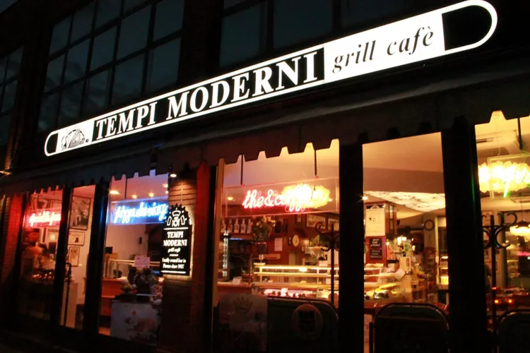 Tempi moderni grill cafè - La fabbrica del gusto