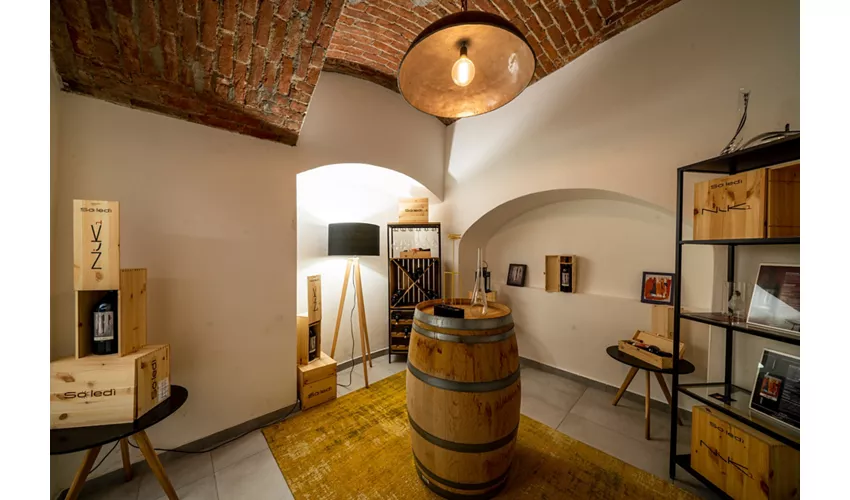 Felix Lo Basso Home&Restaurant