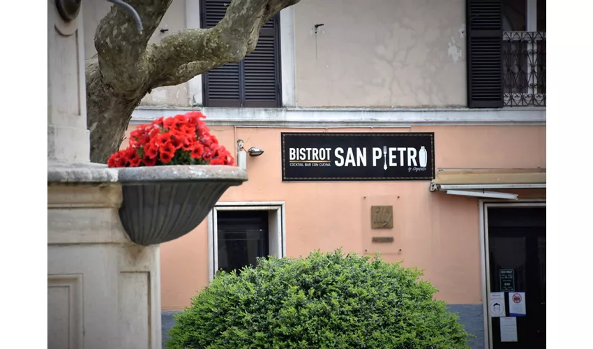 Bistrot SAN PIETRO -Cocktail bar con Cucina