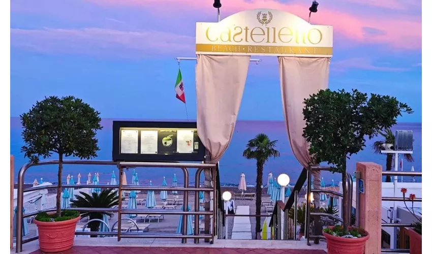 Castelletto Beach & Restaurant