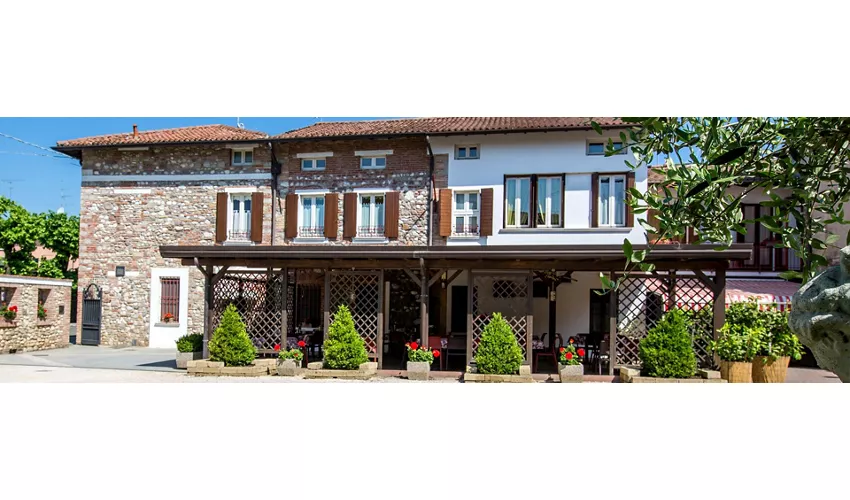 Trattoria Milani Locale Storico, con camere
