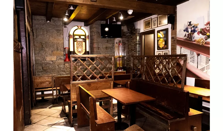TNT Pub