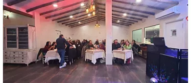 Luxar eat