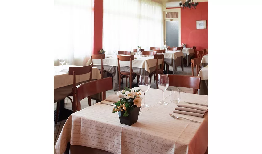 Osteria Dell'Angelo Locale Storico in Franciacorta