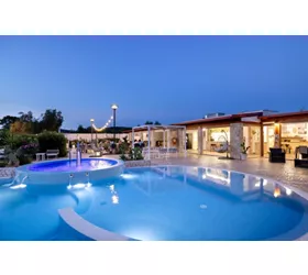 Agriturismo I Tesori Del Sud Con Piscina 