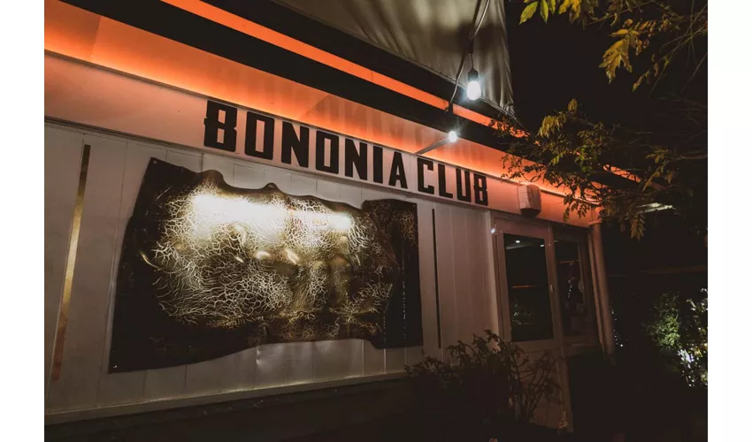Bononia Club | Aperitivi, Cocktail Bar & Music