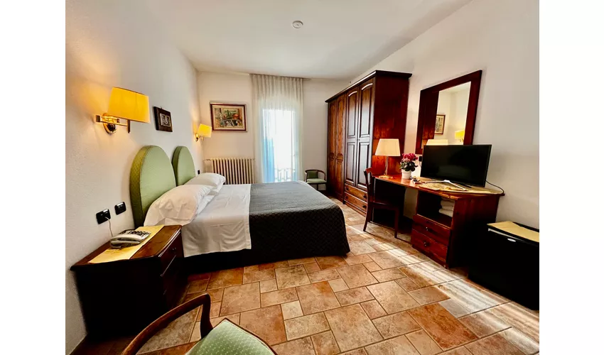 Albergo Ristorante Aurora