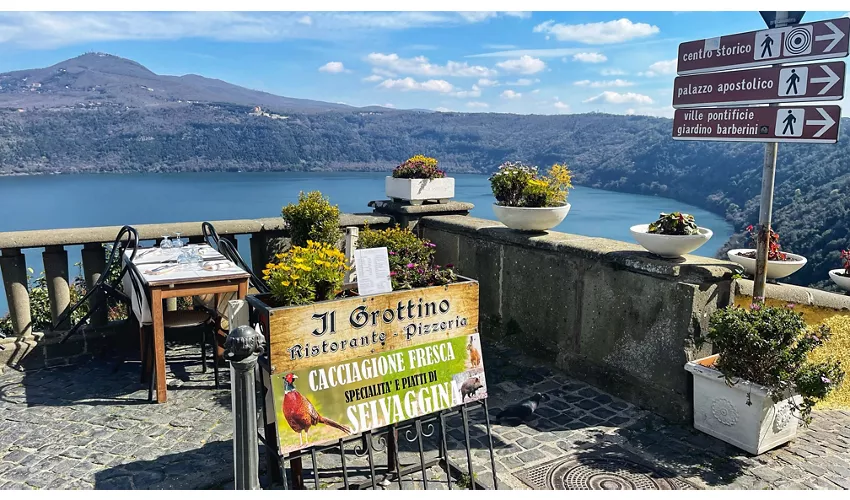 Il Grottino - piatti tipici, specialità di pesce vista lago