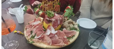 Nella's
