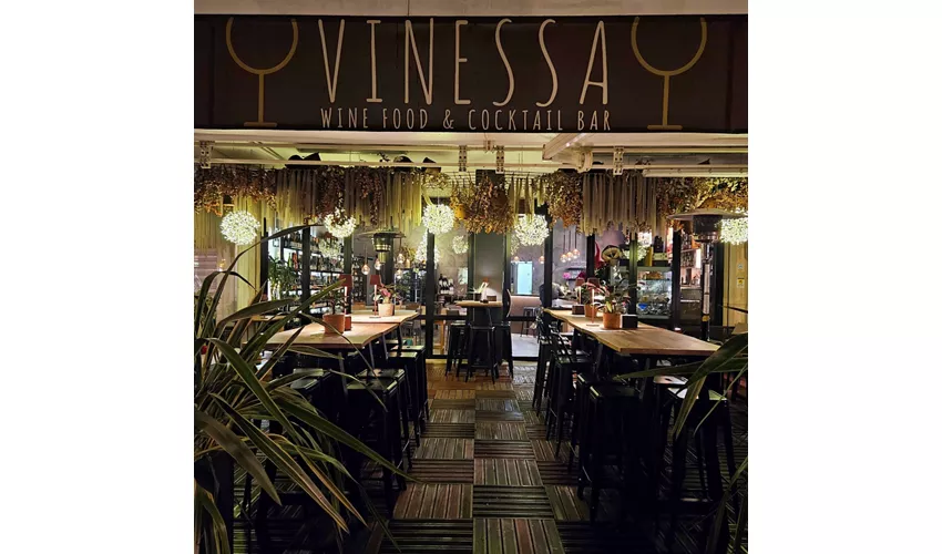 Vinessa Wine Food & Cocktail Bar