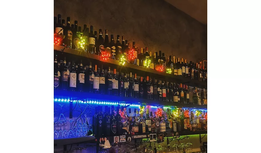 Barroom
