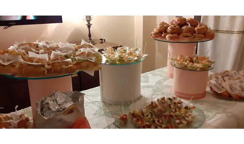 Gateaux Cafè Patisserie