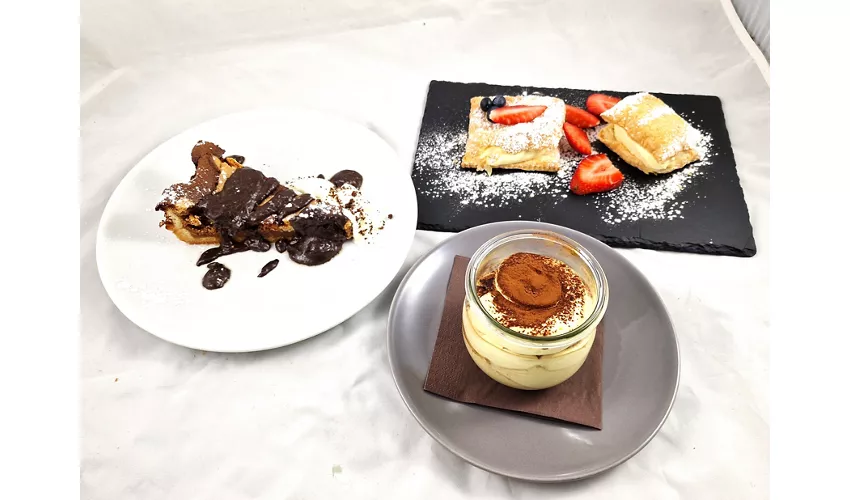Caruso pizzeria con cucina