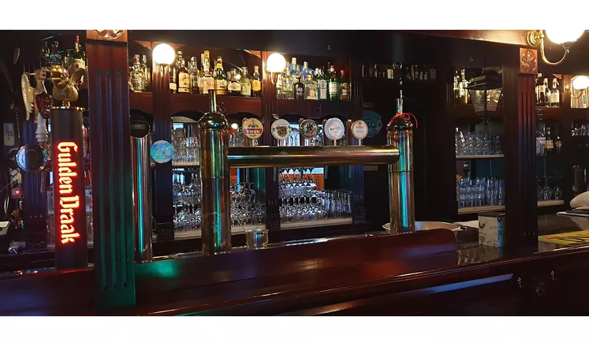 Lord Byron Pub since 1995