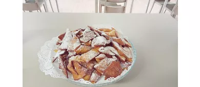 TUTTIGIORNI Lunch & Food