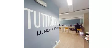 TUTTIGIORNI Lunch & Food