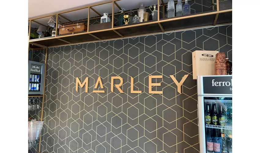Marley Bar