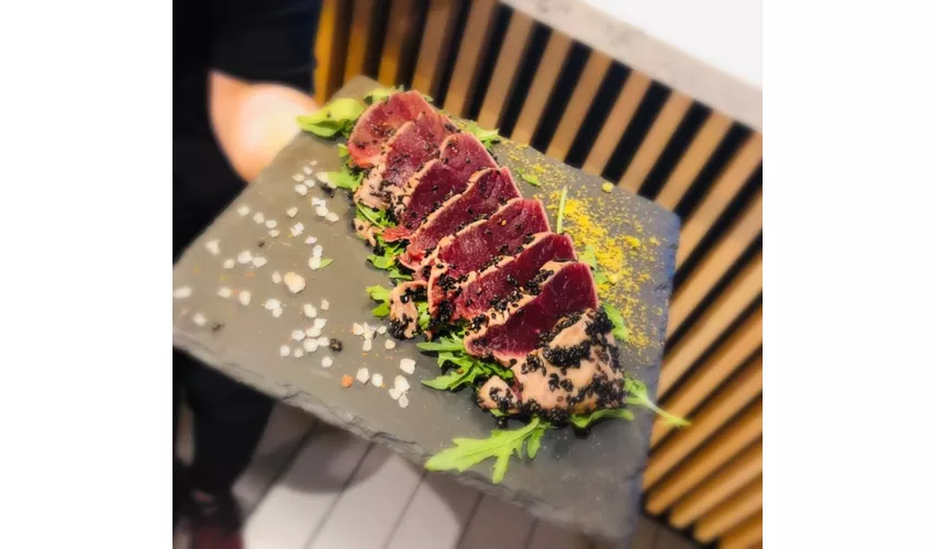 FAHD Sushi bar