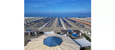 La Vela Beach Club - Stabilimento Balneare Numero 84