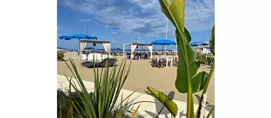 La Vela Beach Club - Stabilimento Balneare Numero 84