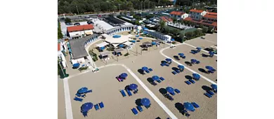 La Vela Beach Club - Stabilimento Balneare Numero 84