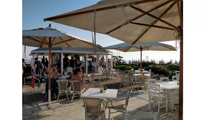 Le Dune Beach Restaurant