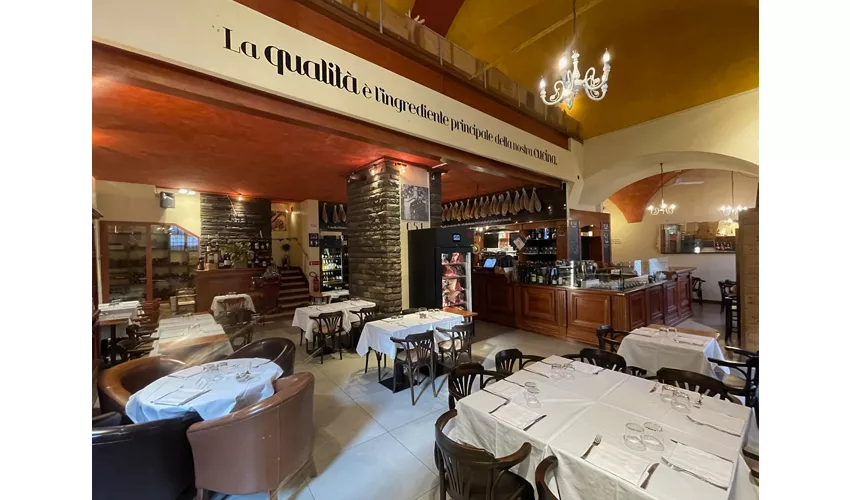 051 Osteria Emiliana